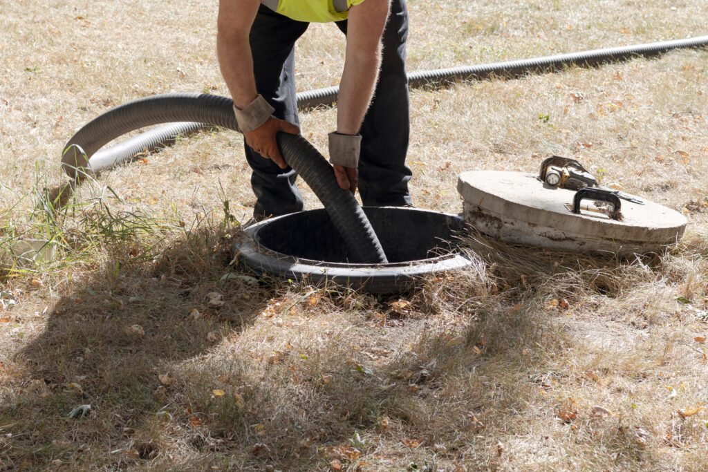 How Important Are Septic Tank Cleaning Services